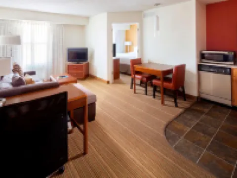 Sonesta ES Suites Birmingham Homewood Hotels in Homewood