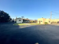 سوبر إن فنادق في بومونا