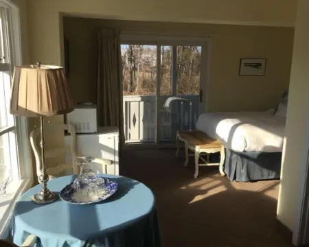 The Beach Rose Inn Hotels in Wells