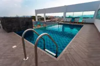 Hotel Puerto Pacifico Guayaquil Airport - Pools