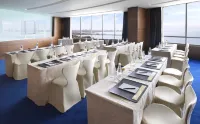 Symphony Style Kuwait A Radisson Collection Hotel Hotels in Salmiya