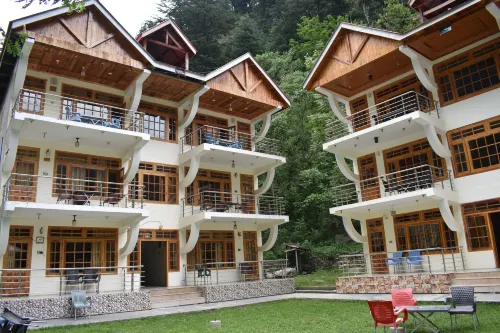 Heaven Rose Hotel & Restaurant New Hotels in Kaghan