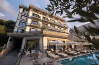 Mazarine Hotel, Vlorë, Albania - Infinity Pools