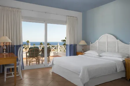 Sheraton Sharm Hotel, Resort, Villas & Spa