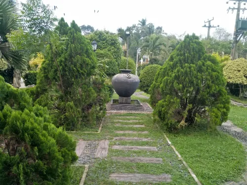 Hotel Dream Paradise Hotels in Gampaha