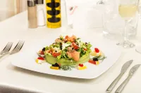 بالنيو كومبليكسآند سبا أكواتونيك - فطور