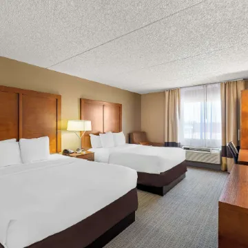 Comfort Inn & Suites Near Kino Sports Complex