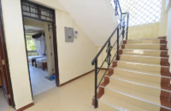 Silent Cruise Resort