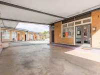 Queanbeyan Motel Ξενοδοχεία στην πόλη Κουινμπέγιαν