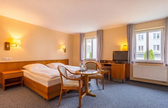 巴德薩爾茨森庫勞酒店