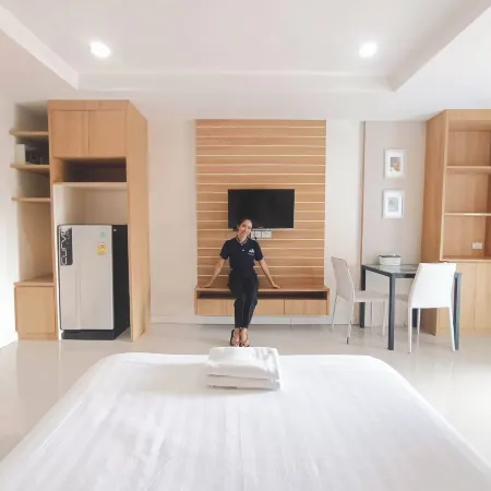 Sea Hill Boutique Residence Отели рядом с достопримечательностью «Columbia Pictures Aquaverse»