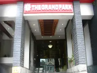 The Grand Park Hotel