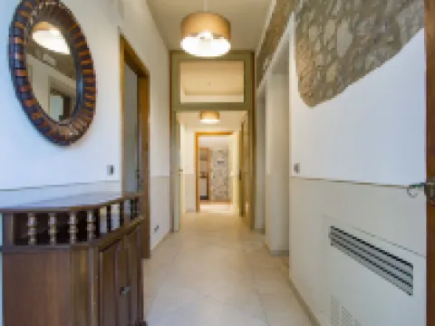 Bianco Hotels in Lajatico