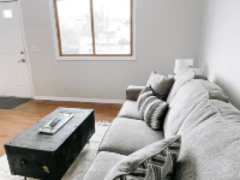 Cheerful 2 Bedroom in Downtown Grass Lake | Bikes