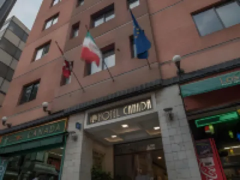 Canada Central & Rooftop ベジャス・アルテス宮殿周辺のホテル