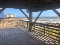 Just Beachy @ the pass Beautiful views, beach front home San Luis Pass TX