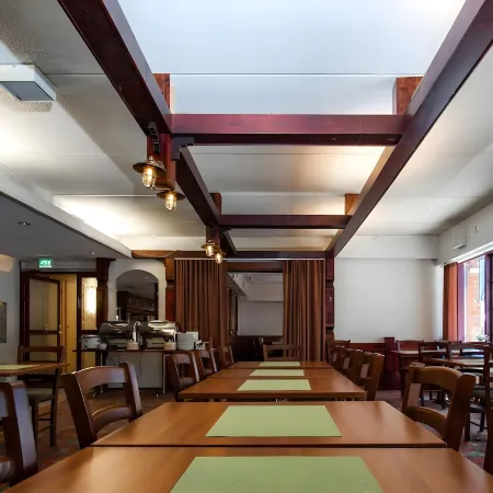 Hotel Jahtihovi