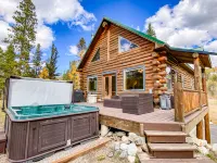 Hot Tub and Cozy Loft with Game Room - Stunning Secluded Cabin