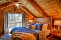 Charming Mountain Cabin with Hot Tub and Scenic Views - Cozy Retreat