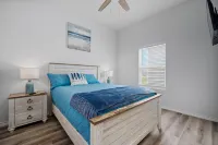 Welcoming Ambiance and Community Facilities - Charming Coastal Oasis