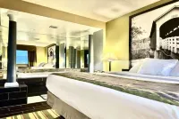 Super 8 by Wyndham Frederick