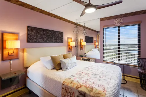 Breathtaking Balcony and Ocean View - Incredible Vibrant Suite Hotels in Crescent Beach