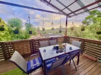 Entertainers Delight - minutes from cafes & shops