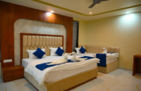 Hotel Dinanath