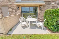 2BR at Grand Palms Resort | Close to Beach Hotels in Surfside Beach