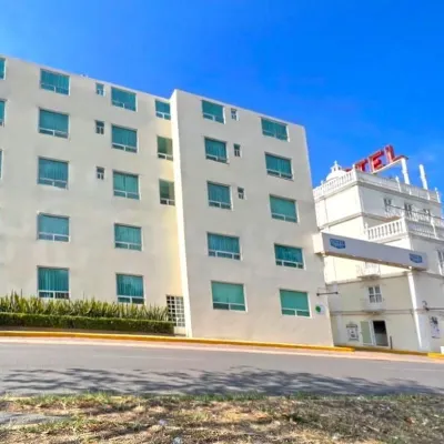 Hotel Royal Puebla โรงแรมใกล้สนามกีฬา Acropolis Puebla