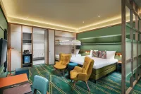 Hotel Restaurant Grandcafé 't Voorhuys Hotels in Marknesse