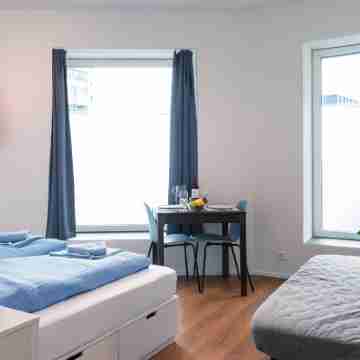 ZH Tiger - Altstetten Hitrental Apartment Rooms