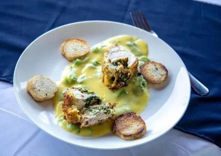 Eben Lake Kivu Cottages and Villas