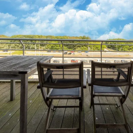 Bright Coastal Stay in Bredene