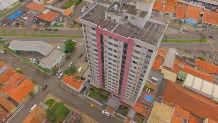 生活里奧克拉羅飯店