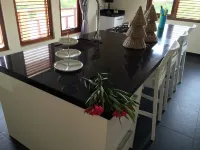 Holiday Villa Near the Beach in Luxurious Royal
