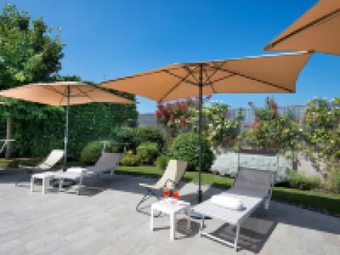 メゾン ディ フィオーレ B&B エルコラーノのホテル