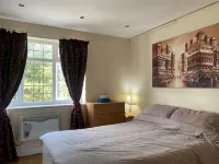 House - Sleeps 2 - Patio - Parking