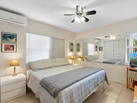 Holiday Isle Yacht Club