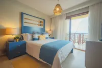 The Bannister Hotel & Yacht Club by Mint