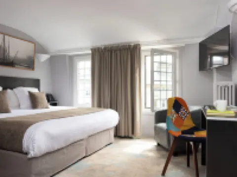 Hotel le Dauphin Hotels in Honfleur