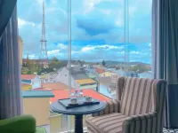 Ttr Skypool View Hotel