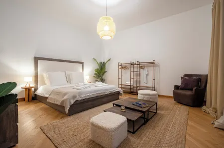 High-end Apartment in Bari Center