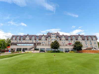 DoubleTree by Hilton Quebec Resort