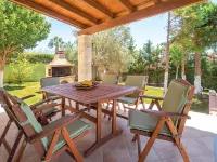 Villa Apollon in Spartia - Parkering