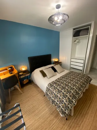 Chambres Élégance - Parc Bordelais Отели рядом с достопримечательностью «Basilique Saint-Seurin»