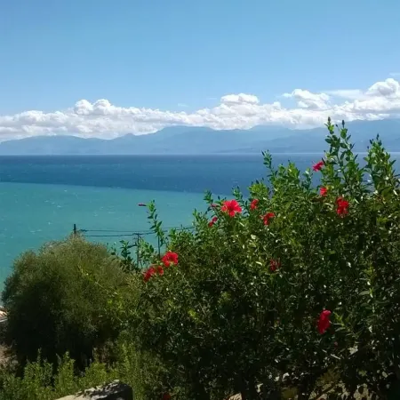Cozy Apollon Villa, Sea View, Next to Galaxidi