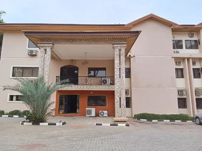 Dreamland Suites Hotels near Jabi Lake