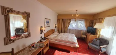 Villa Martha Vintage Hotel-B&B