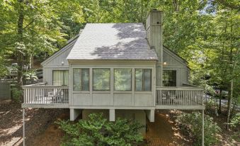 Petit Crest Villas